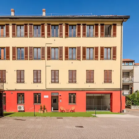 Apartamento Piazza San Giuseppe-10 By Interhome