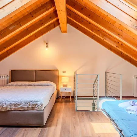 Piazza San Giuseppe-10 By Interhome
