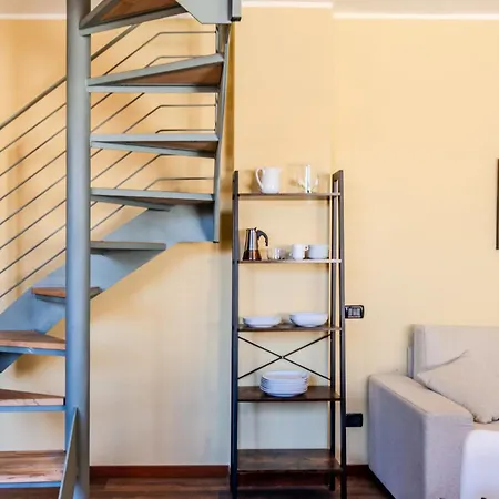 Apartamento Piazza San Giuseppe-10 By Interhome