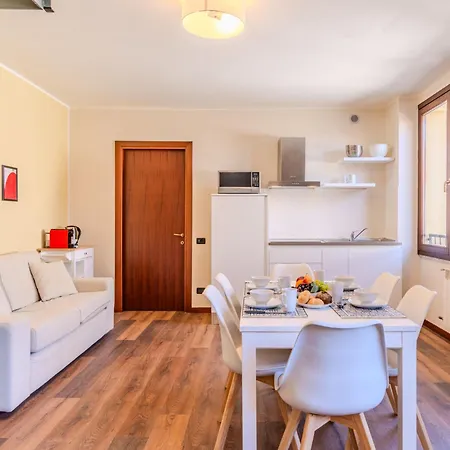 Piazza San Giuseppe-10 By Interhome * Acquaseria