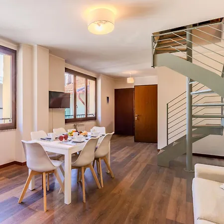 Piazza San Giuseppe-10 By Interhome